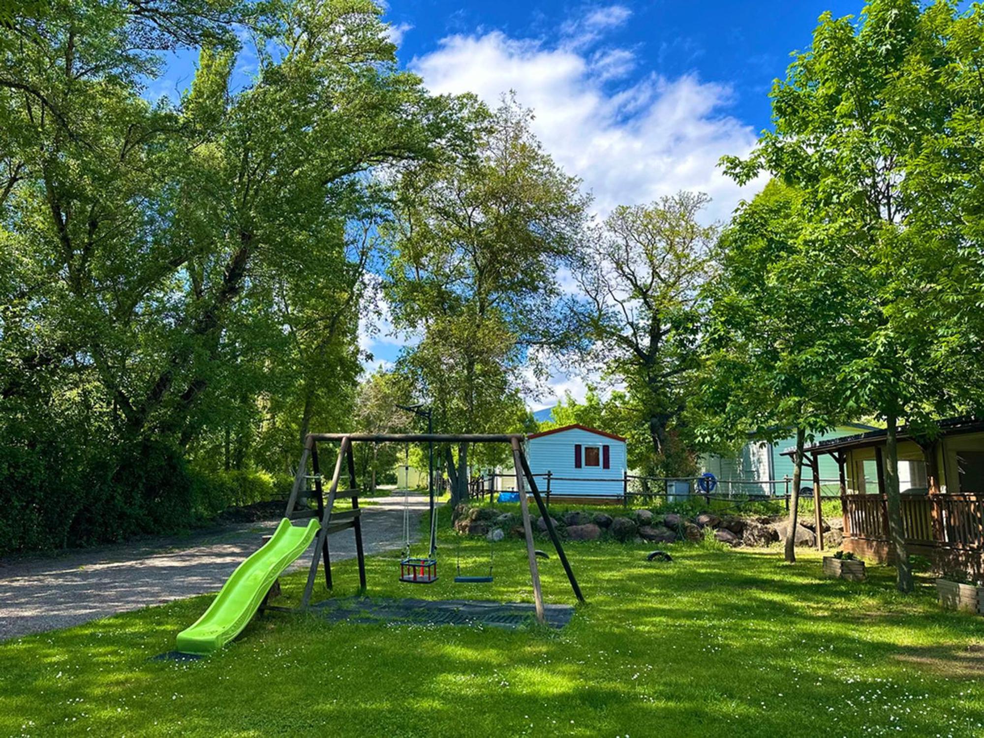 Bungalows Y Cabanas Solopuent Natur カスティエジョ・デ・ハカ エクステリア 写真