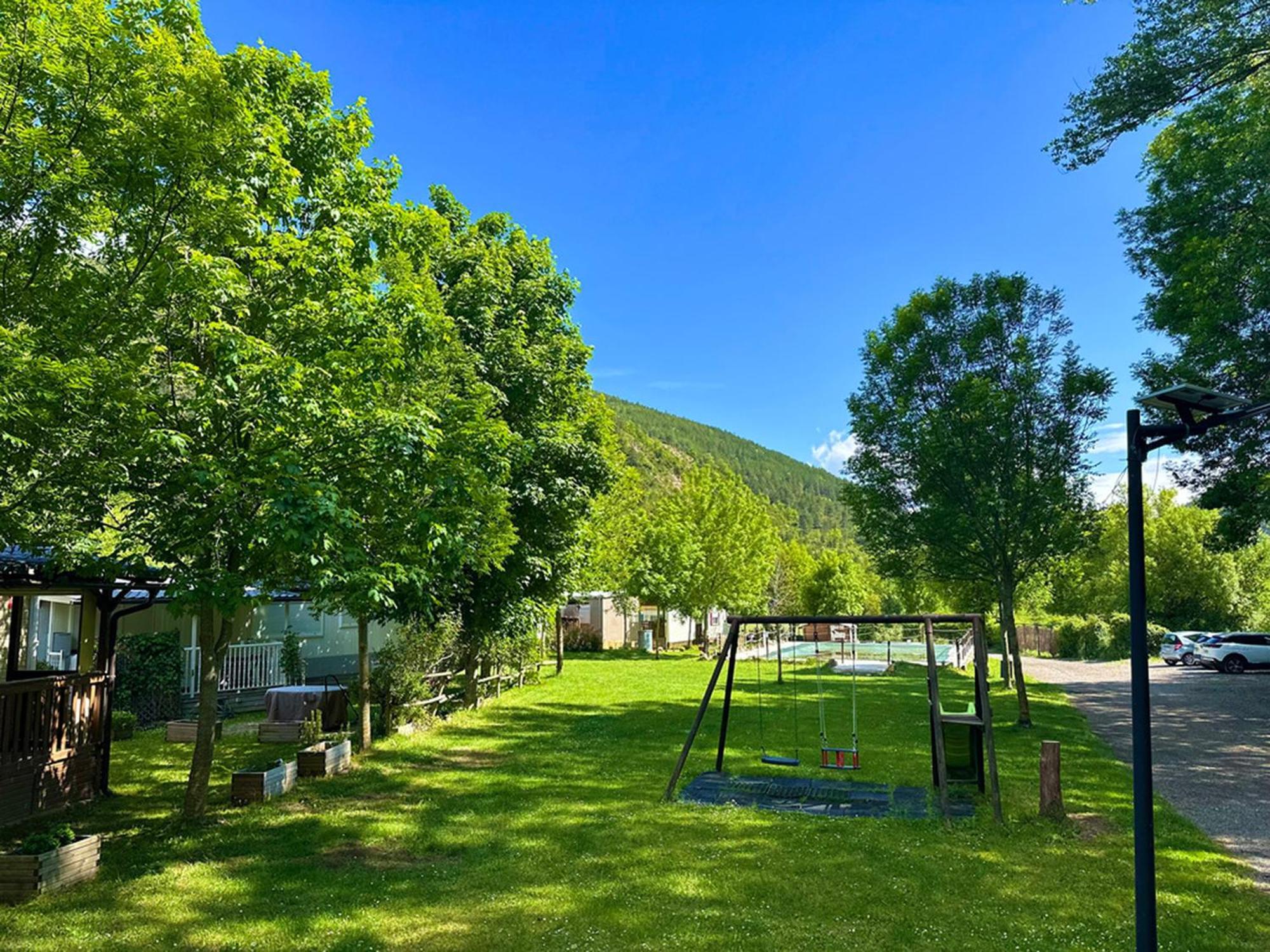 Bungalows Y Cabanas Solopuent Natur カスティエジョ・デ・ハカ エクステリア 写真