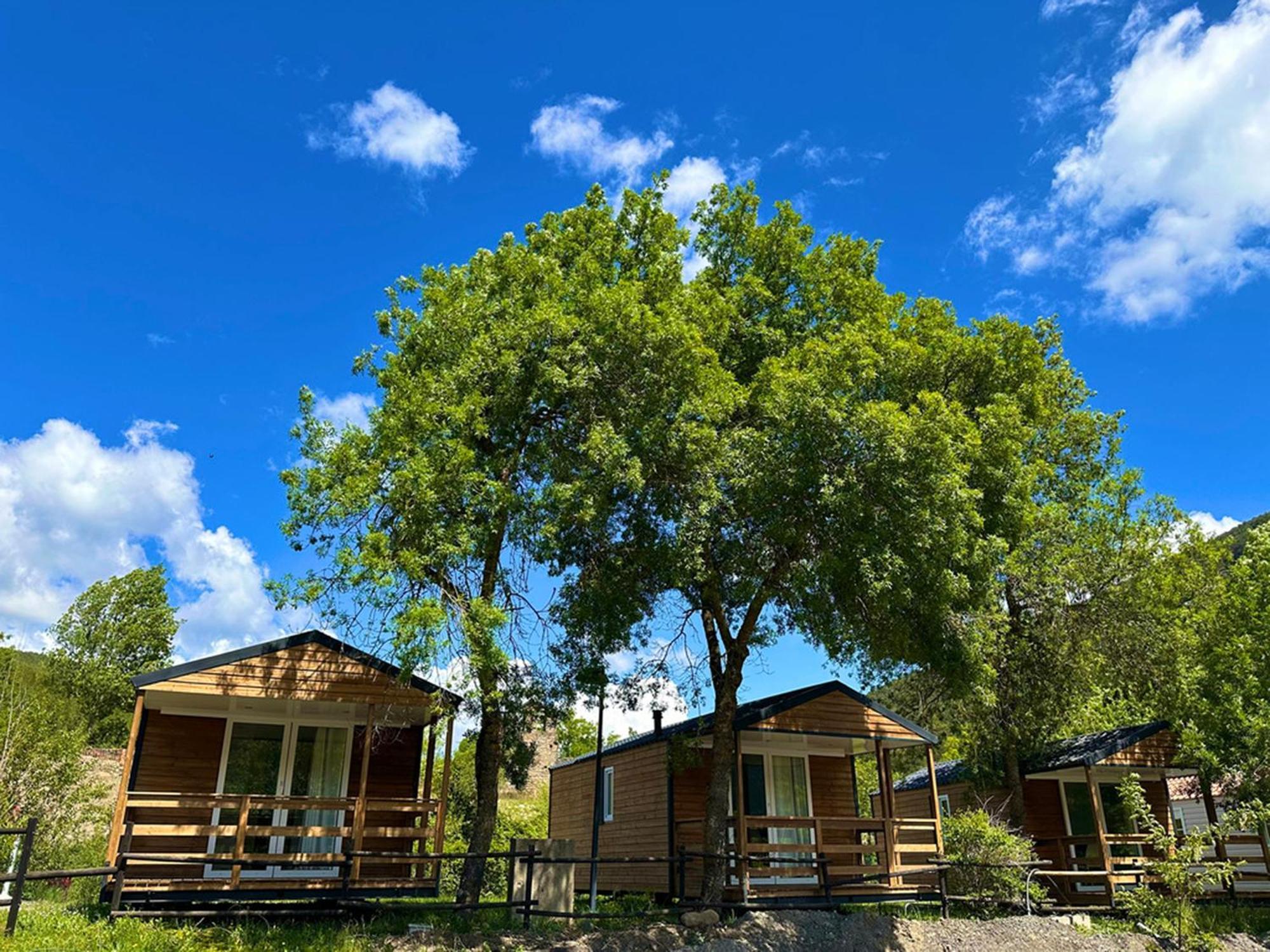 Bungalows Y Cabanas Solopuent Natur カスティエジョ・デ・ハカ エクステリア 写真