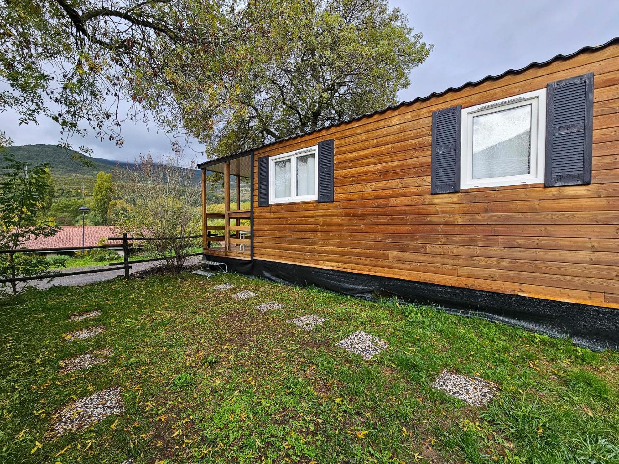 Bungalows Y Cabanas Solopuent Natur カスティエジョ・デ・ハカ エクステリア 写真