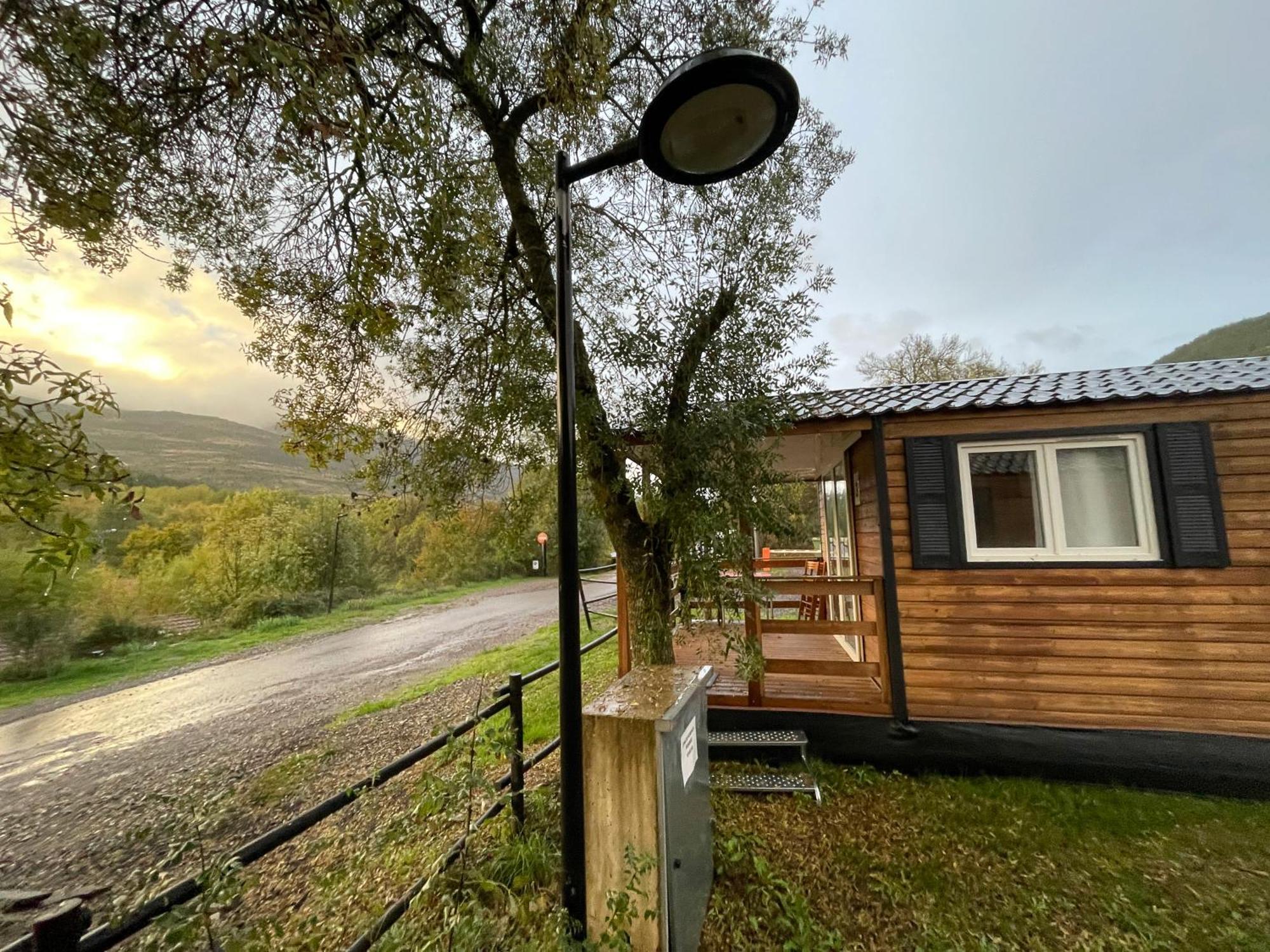 Bungalows Y Cabanas Solopuent Natur カスティエジョ・デ・ハカ エクステリア 写真